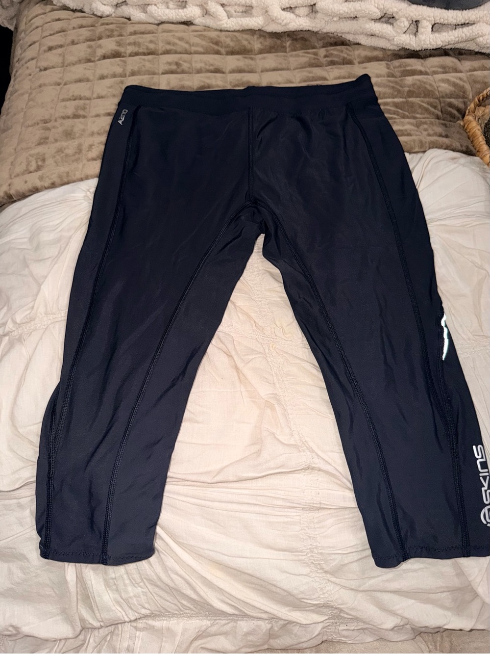 Women’s Skins A200 Compression 3/4 Tights - Black
